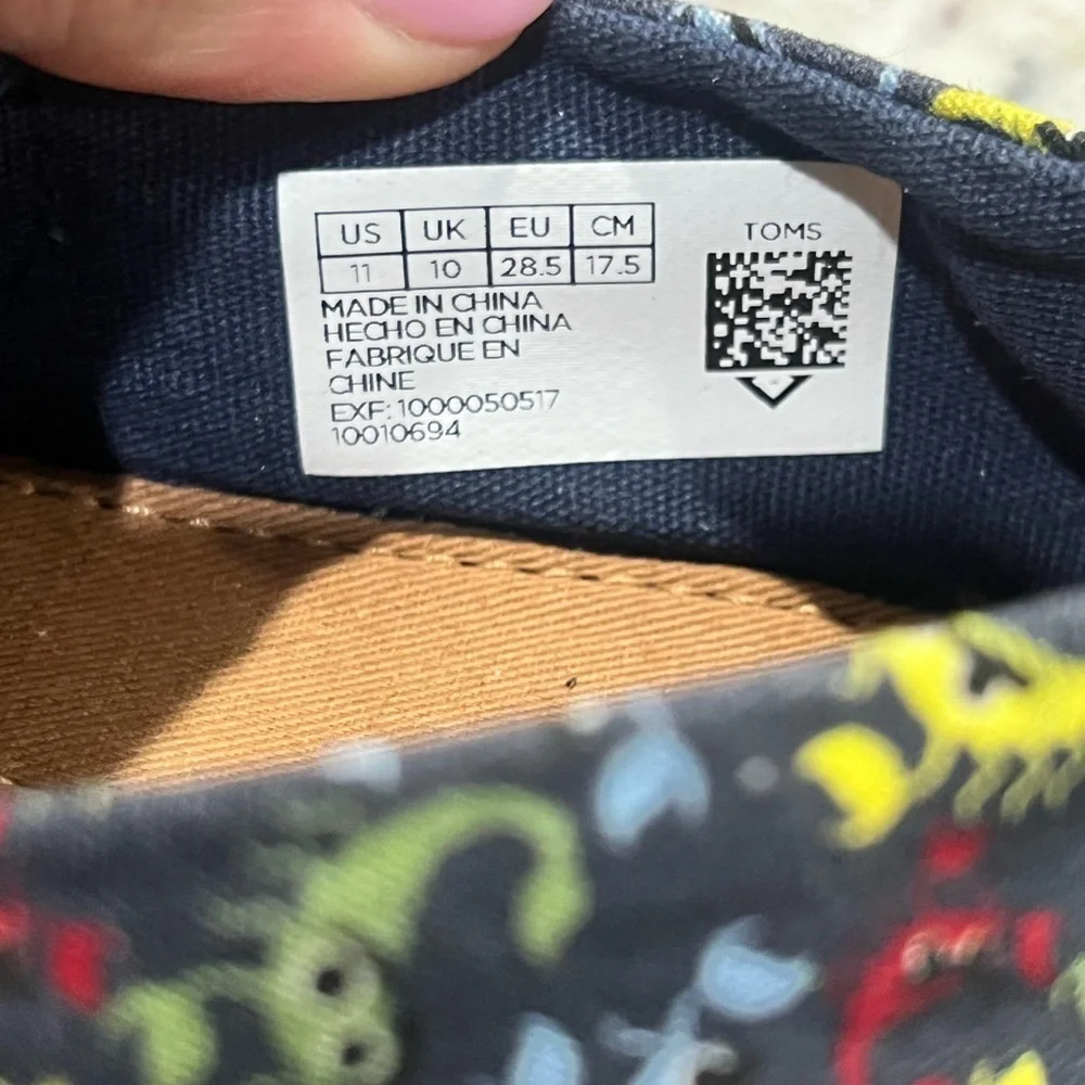 TOMS Navy Scorpion Print